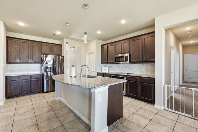 1212 County Road 4797, Springtown, TX 76082