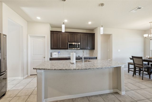 1212 County Road 4797, Springtown, TX 76082