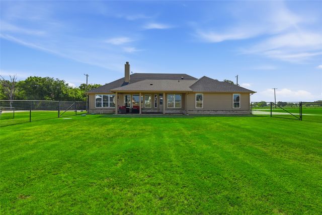 1212 County Road 4797, Springtown, TX 76082