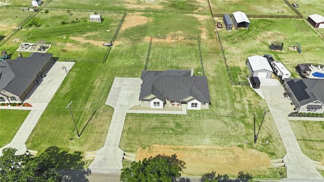 1212 County Road 4797, Springtown, TX 76082