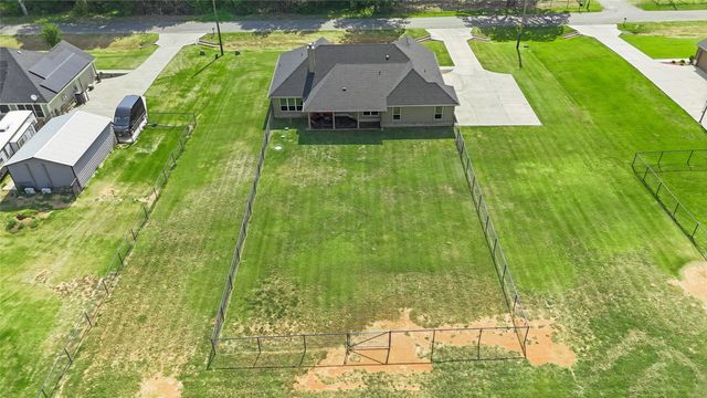 1212 County Road 4797, Springtown, TX 76082