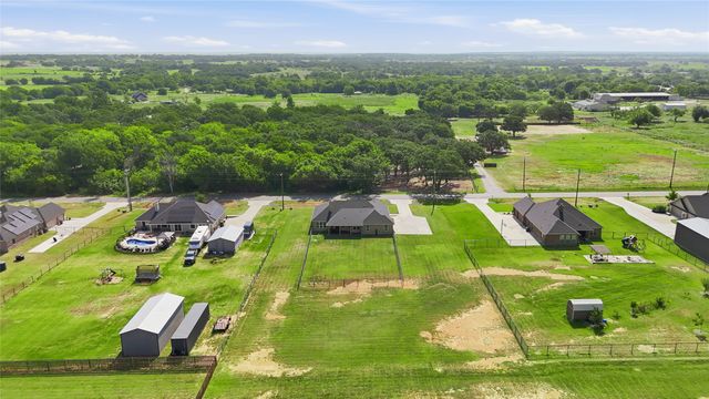 1212 County Road 4797, Springtown, TX 76082