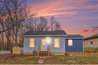 126 Riverside Drive, Portland, MI 48875