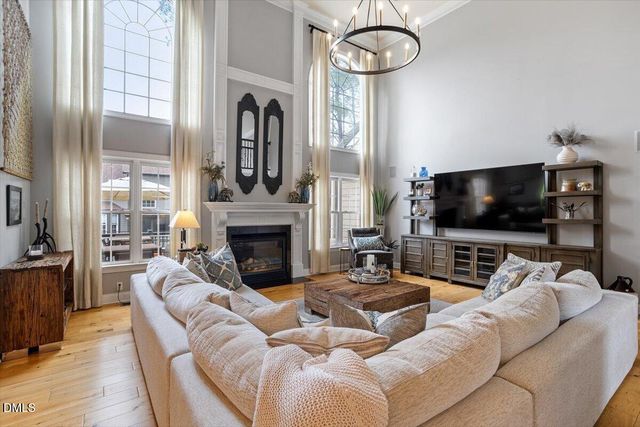 9208 Club Hill Drive, Raleigh, NC 27617