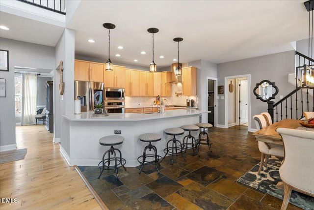 9208 Club Hill Drive, Raleigh, NC 27617