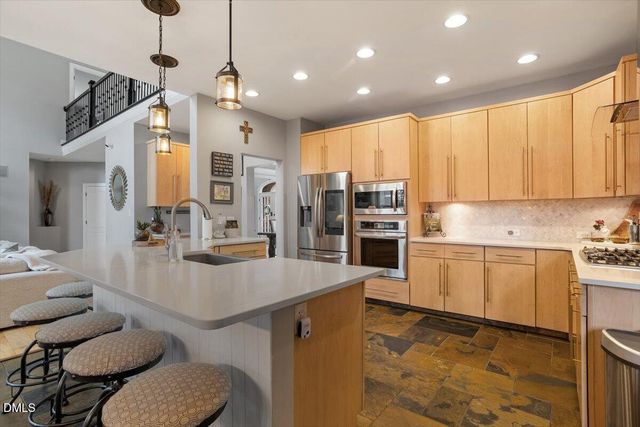 9208 Club Hill Drive, Raleigh, NC 27617