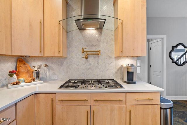 9208 Club Hill Drive, Raleigh, NC 27617