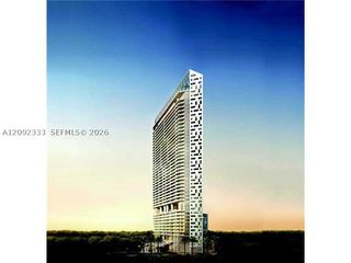 1300 Brickell Bay Dr 2413, Miami, FL 33131