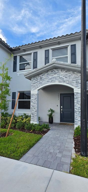 1071 SE 2ND, Florida City, FL 33034