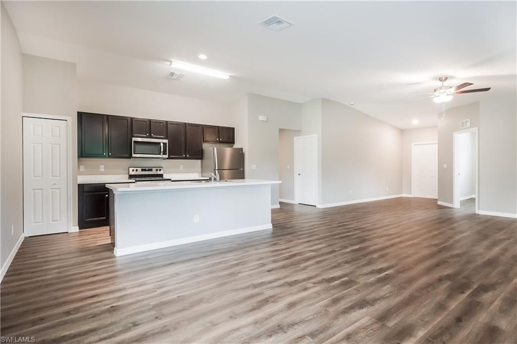 856 Anchor ST E, LEHIGH ACRES, FL 33974 — photo 5