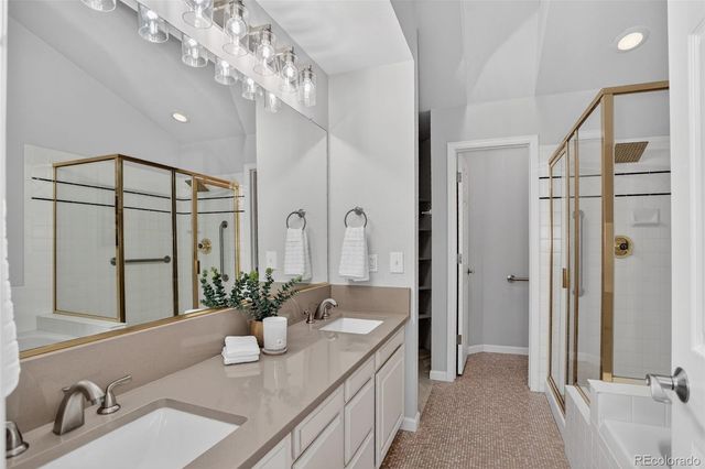 7691 S Ivanhoe Way, Centennial, CO 80112