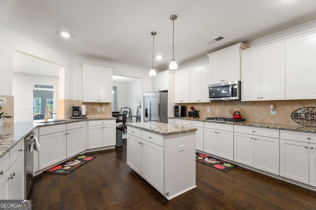 845 Graeme Drive, Mcdonough, GA 30252