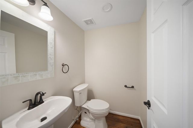 5103 Eigel Street, Houston, TX 77007