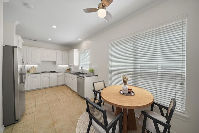 5103 Eigel Street, Houston, TX 77007