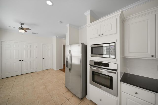 5103 Eigel Street, Houston, TX 77007