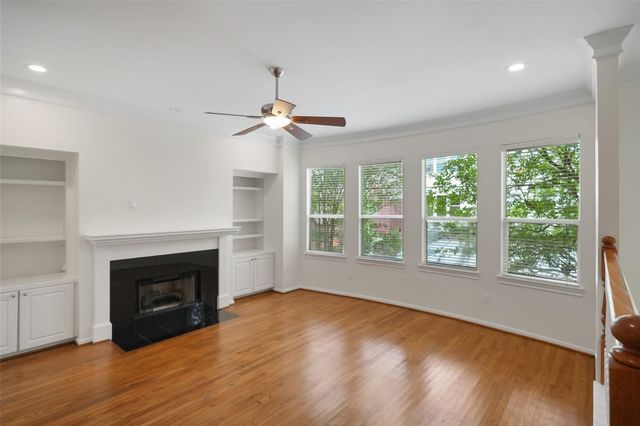 5103 Eigel Street, Houston, TX 77007