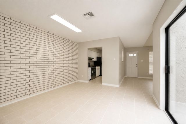 2415 Briarwest Boulevard, Houston, TX 77077