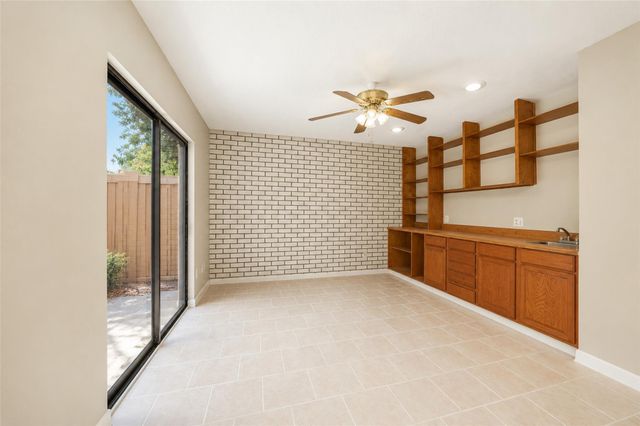 2415 Briarwest Boulevard, Houston, TX 77077