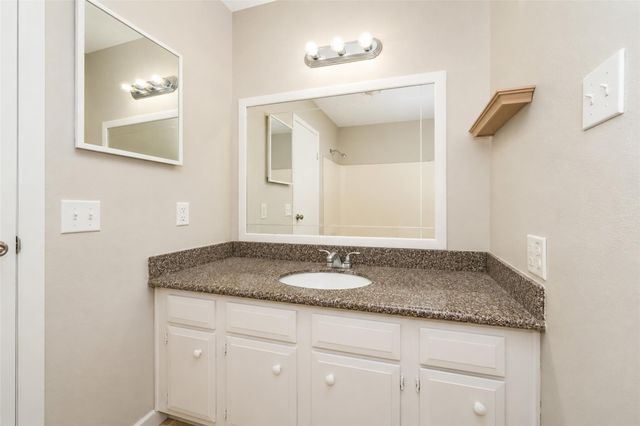 2415 Briarwest Boulevard, Houston, TX 77077