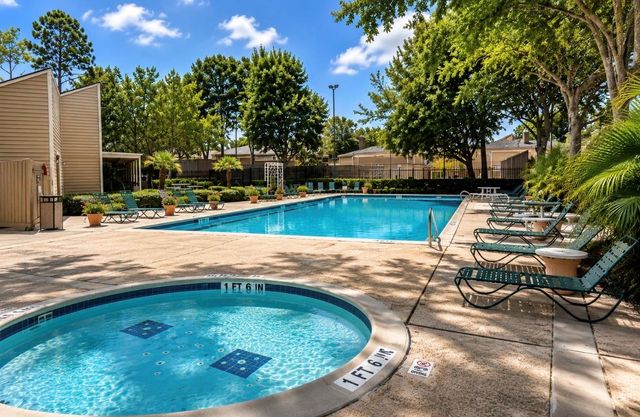 2415 Briarwest Boulevard, Houston, TX 77077