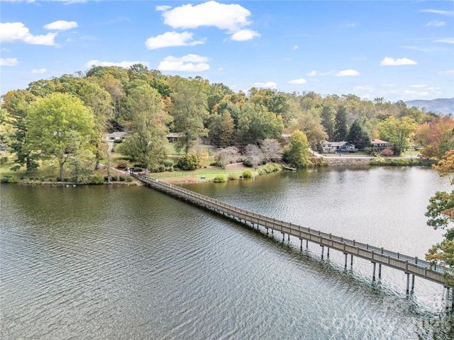 486 Oxford Road, Lake Junaluska, NC 28745