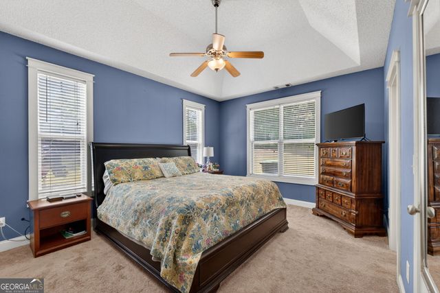 127 Lambdin Circle, Barnesville, GA 30204