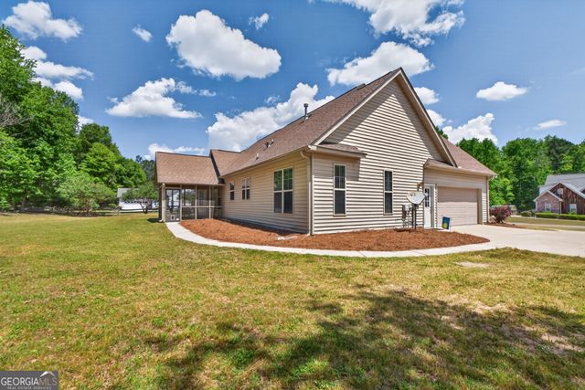 127 Lambdin Circle, Barnesville, GA 30204