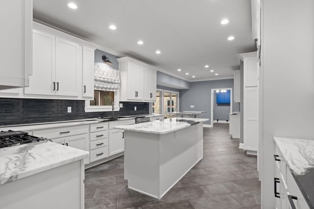 904 Golf View Drive, NW, Cleveland, TN 37312