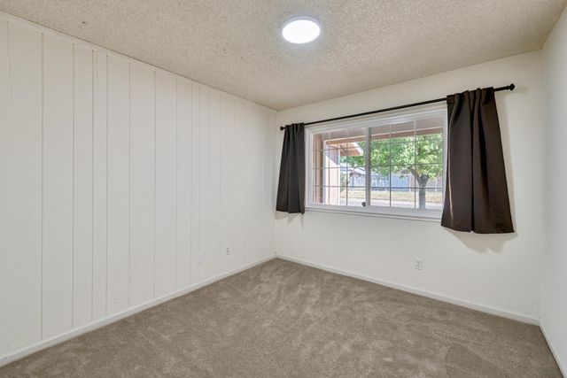 7869 Valley Quail Ct, Antelope, CA 95843