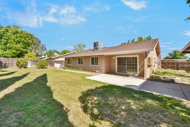 7869 Valley Quail Ct, Antelope, CA 95843
