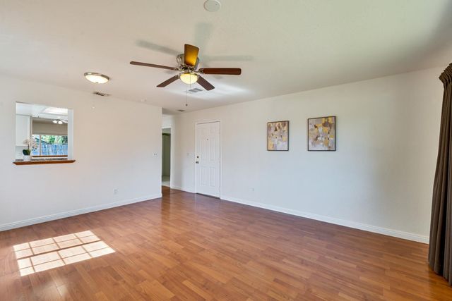 7869 Valley Quail Ct, Antelope, CA 95843