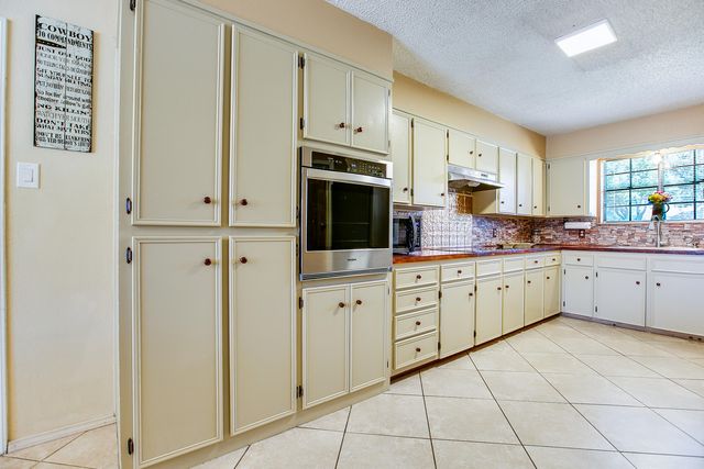 3626 Greenridge Drive, San Angelo, TX 76904