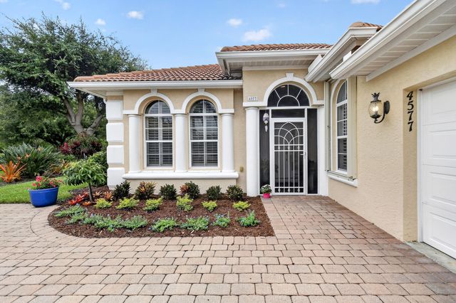 4577 NW Red Bay Circle, Jensen Beach, FL 34957