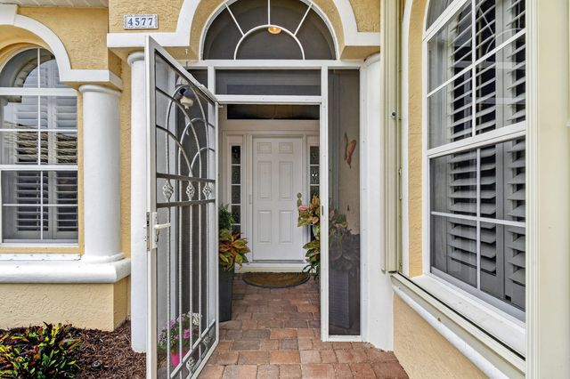 4577 NW Red Bay Circle, Jensen Beach, FL 34957