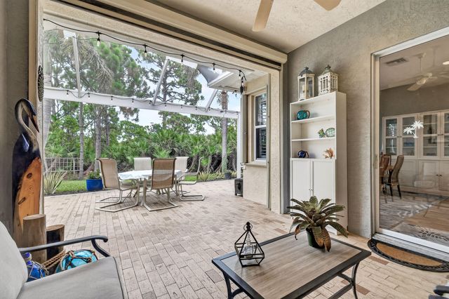 4577 NW Red Bay Circle, Jensen Beach, FL 34957