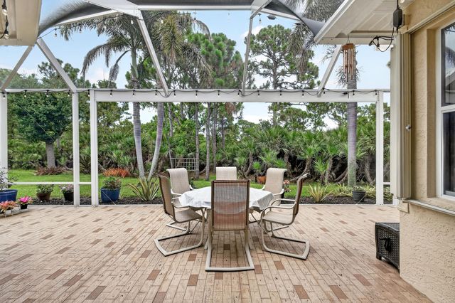 4577 NW Red Bay Circle, Jensen Beach, FL 34957