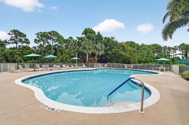 4577 NW Red Bay Circle, Jensen Beach, FL 34957