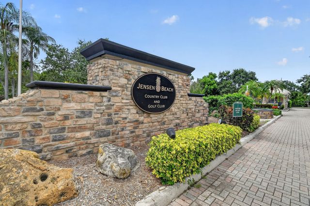 4577 NW Red Bay Circle, Jensen Beach, FL 34957