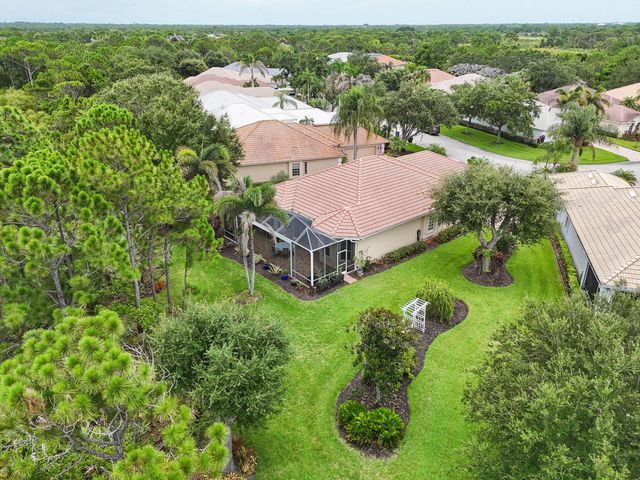 4577 NW Red Bay Circle, Jensen Beach, FL 34957