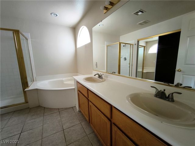 9693 Bighorn Island Avenue, Las Vegas, NV 89148