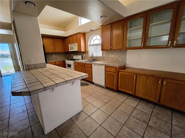 9693 Bighorn Island Avenue, Las Vegas, NV 89148