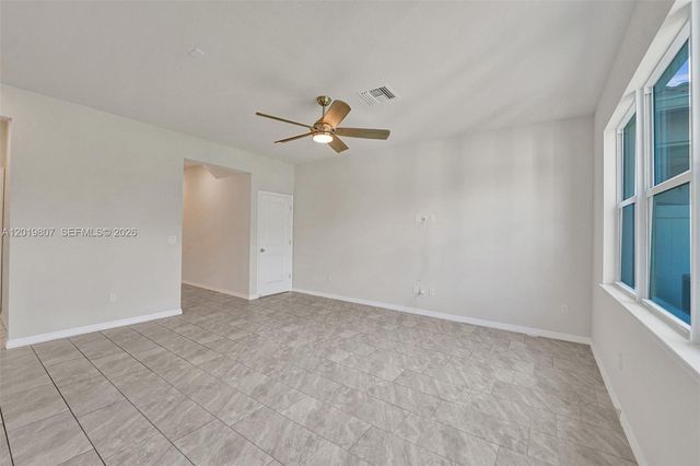 4764 Eucalyptus Dr, Hollywood, FL 33021