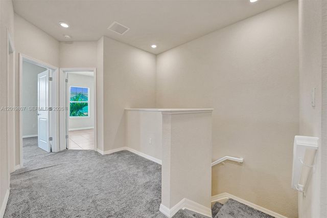 4764 Eucalyptus Dr, Hollywood, FL 33021