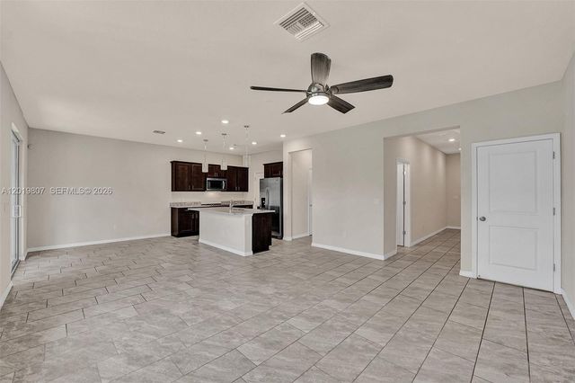 4764 Eucalyptus Dr, Hollywood, FL 33021