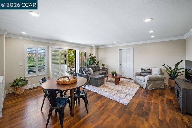 172 Rudgear Dr, Walnut Creek, CA 94596