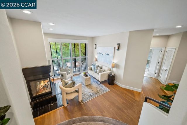 172 Rudgear Dr, Walnut Creek, CA 94596