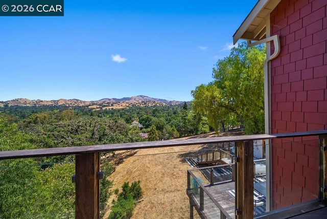 172 Rudgear Dr, Walnut Creek, CA 94596