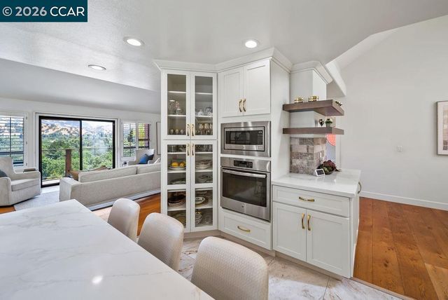 172 Rudgear Dr, Walnut Creek, CA 94596