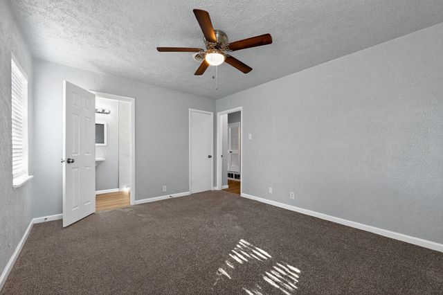 2120 Nottingham Boulevard, Fort Worth, TX 76112