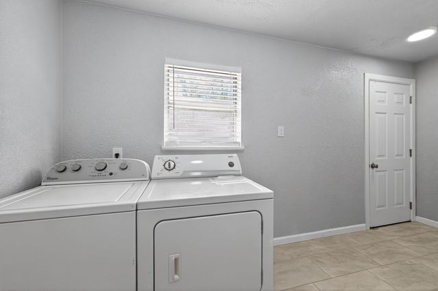 2120 Nottingham Boulevard, Fort Worth, TX 76112